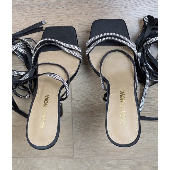 Fashion Nova Heels Sandals 6 Black Rhinestone Platform Wrap Strappy Party Club - Picture 5 of 12